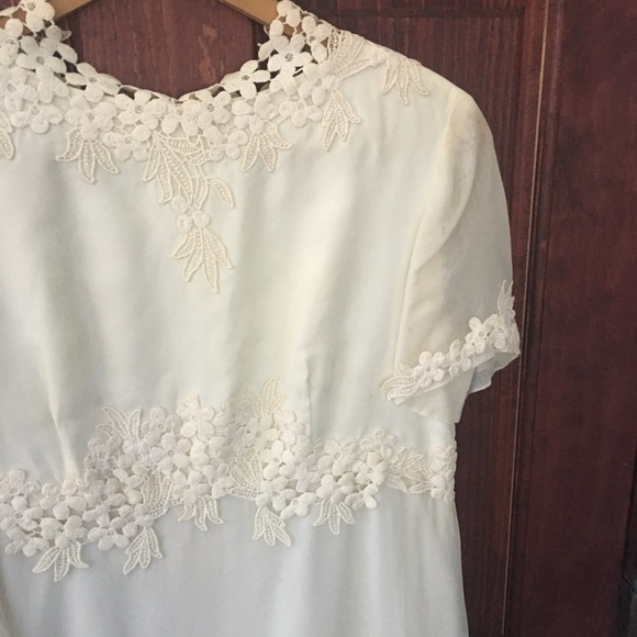 Vintage handmade wedding dress 1960s - Picture 3 of 13